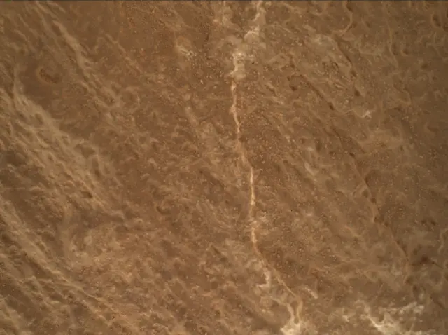 Sol 3665: Mars Hand Lens Imager (MAHLI)