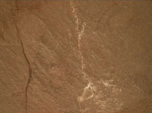 Sol 3665: Mars Hand Lens Imager (MAHLI)