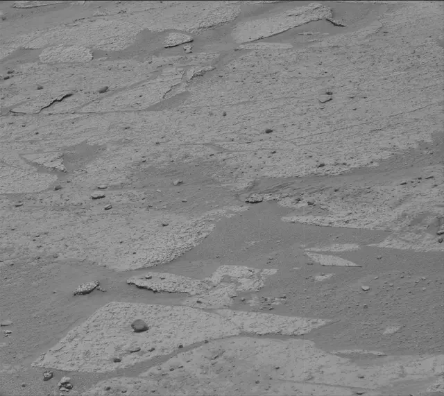 Sol 3667: Mast Camera (Mastcam)