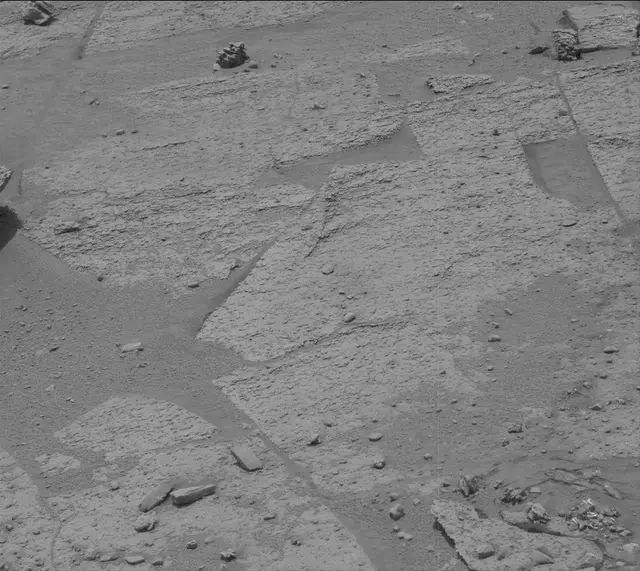 Sol 3667: Mast Camera (Mastcam)