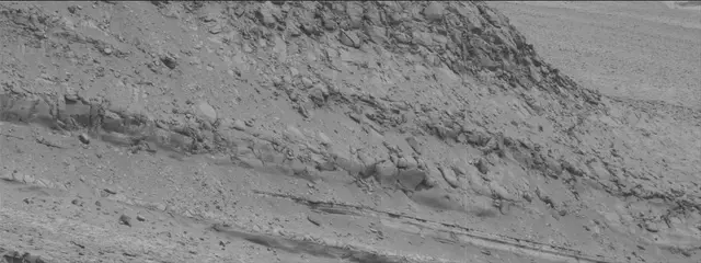 Sol 3667: Mast Camera (Mastcam)