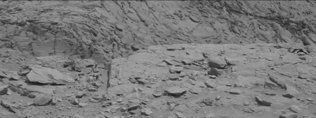 Sol 3667: Mast Camera (Mastcam)