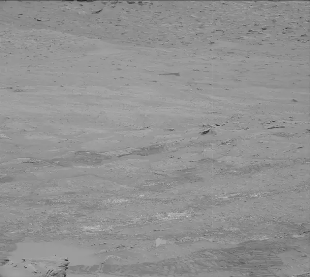 Sol 3667: Mast Camera (Mastcam)
