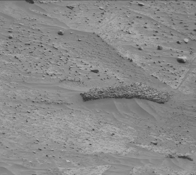 Sol 3667: Mast Camera (Mastcam)