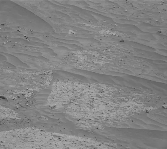 Sol 3667: Mast Camera (Mastcam)