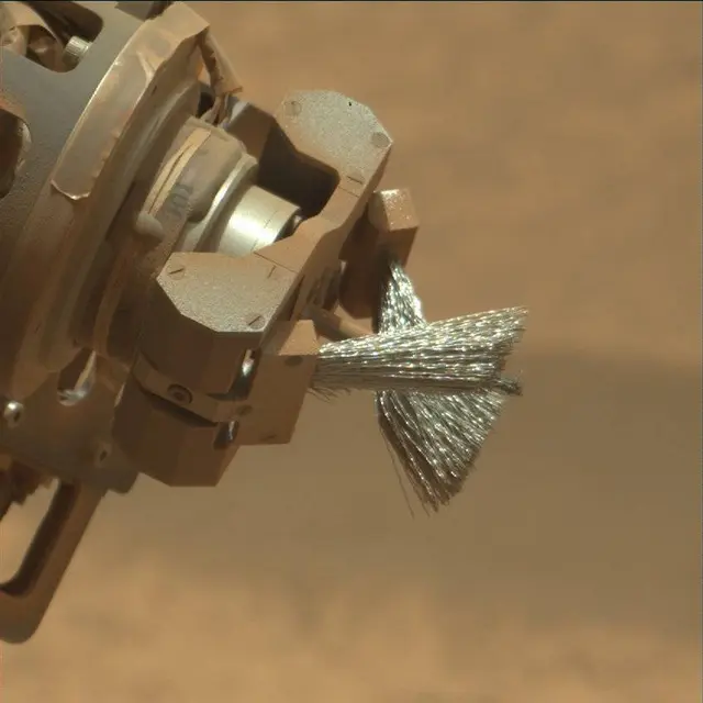 Sol 3667: Mast Camera (Mastcam)