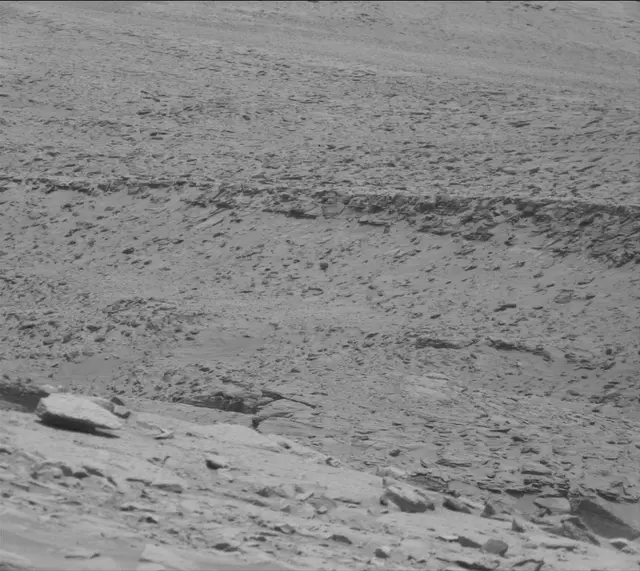 Sol 3667: Mast Camera (Mastcam)