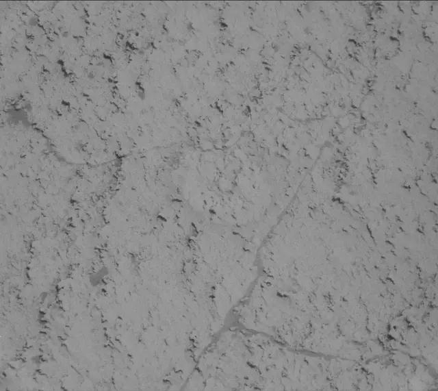 Sol 3667: Mast Camera (Mastcam)
