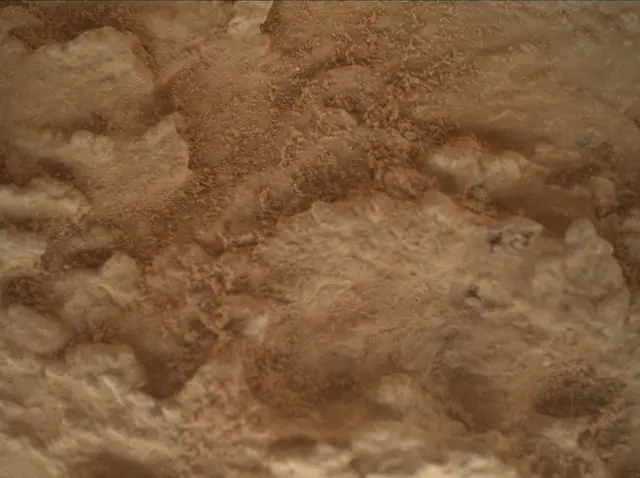 Sol 3667: Mars Hand Lens Imager (MAHLI)