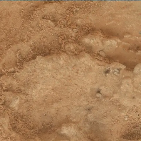 Sol 3667: Mars Hand Lens Imager (MAHLI)
