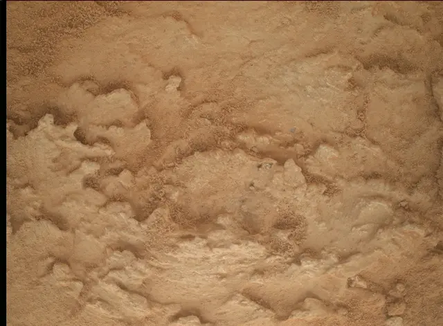 Sol 3667: Mars Hand Lens Imager (MAHLI)