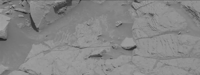 Sol 3669: Mast Camera (Mastcam)