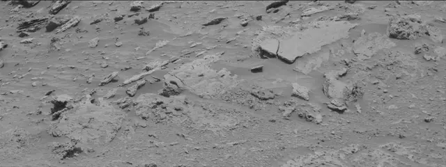 Sol 3669: Mast Camera (Mastcam)