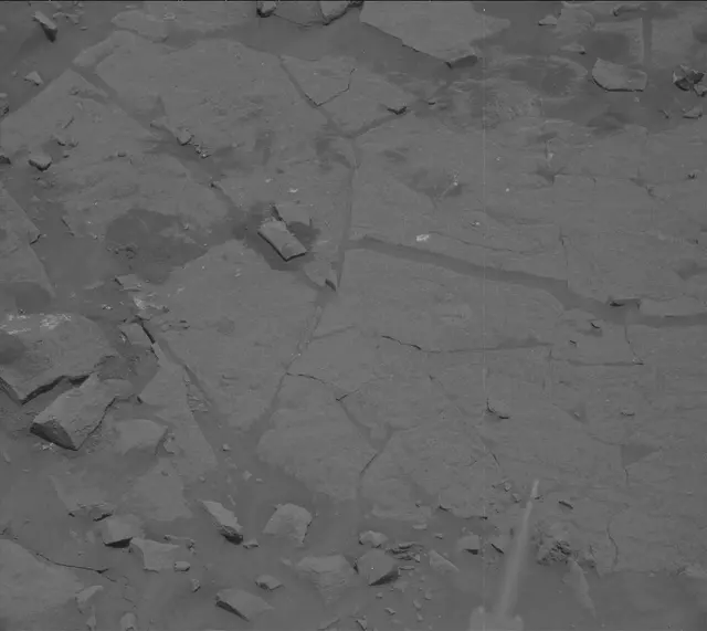 Sol 3669: Mast Camera (Mastcam)