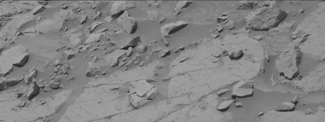 Sol 3671: Mast Camera (Mastcam)