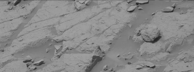 Sol 3671: Mast Camera (Mastcam)