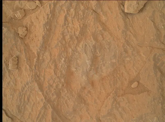 Sol 3671: Mars Hand Lens Imager (MAHLI)