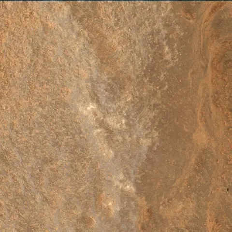 Sol 3671: Mars Hand Lens Imager (MAHLI)