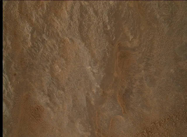 Sol 3671: Mars Hand Lens Imager (MAHLI)
