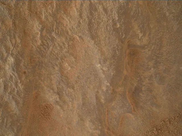 Sol 3671: Mars Hand Lens Imager (MAHLI)