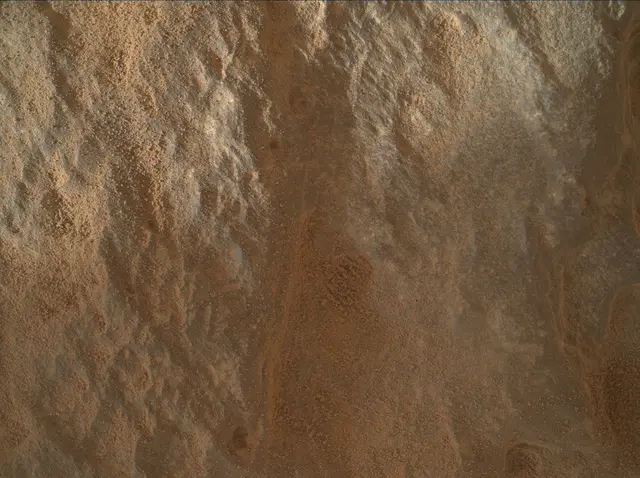 Sol 3671: Mars Hand Lens Imager (MAHLI)