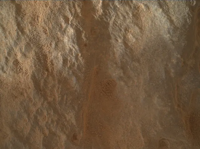 Sol 3671: Mars Hand Lens Imager (MAHLI)