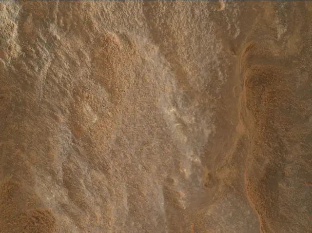 Sol 3671: Mars Hand Lens Imager (MAHLI)