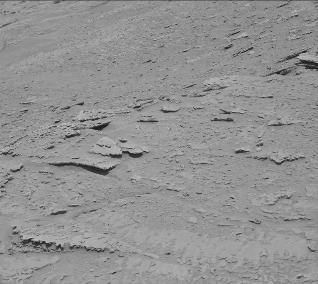 Sol 3672: Mast Camera (Mastcam)