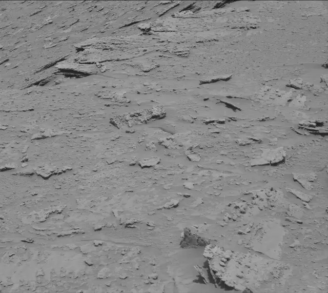 Sol 3672: Mast Camera (Mastcam)