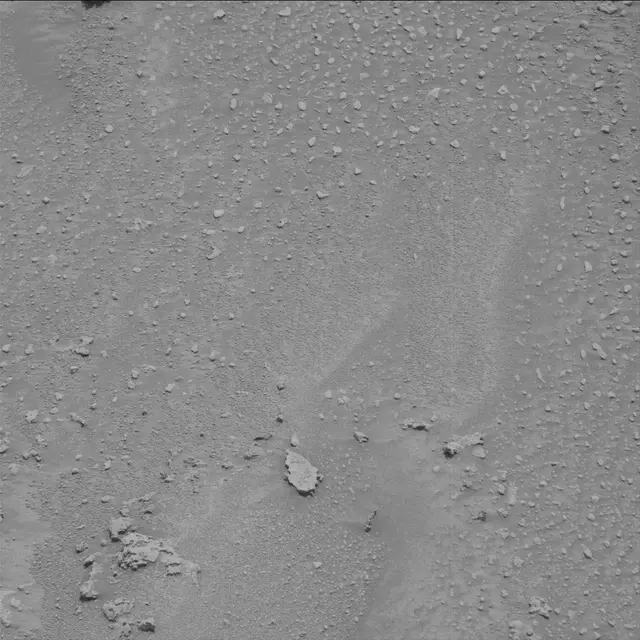 Sol 3672: Mast Camera (Mastcam)