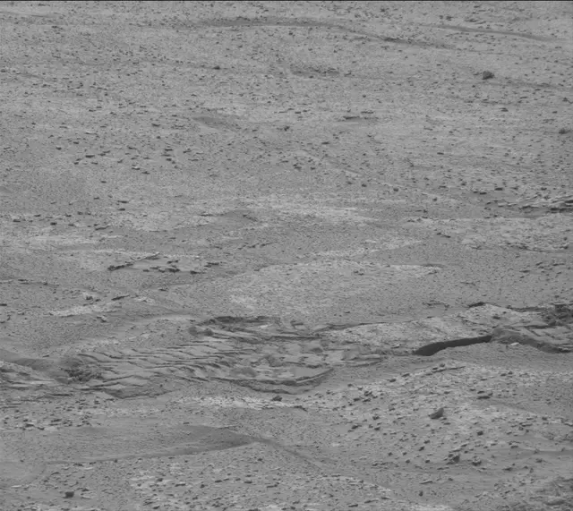 Sol 3672: Mast Camera (Mastcam)