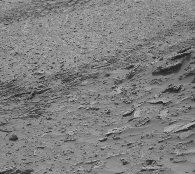 Sol 3672: Mast Camera (Mastcam)