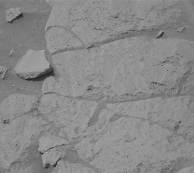 Sol 3672: Mast Camera (Mastcam)