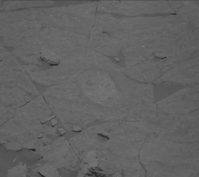 Sol 3672: Mast Camera (Mastcam)
