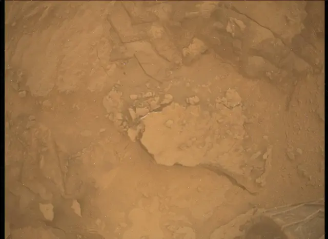 Sol 3672: Mars Descent Imager (MARDI)