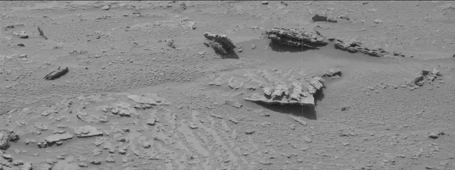 Sol 3674: Mast Camera (Mastcam)