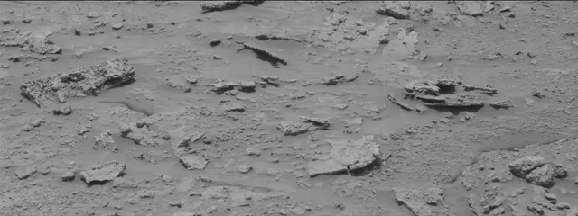 Sol 3674: Mast Camera (Mastcam)