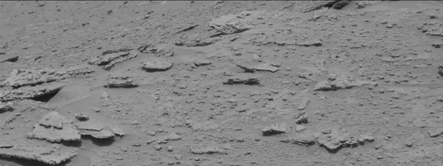 Sol 3674: Mast Camera (Mastcam)