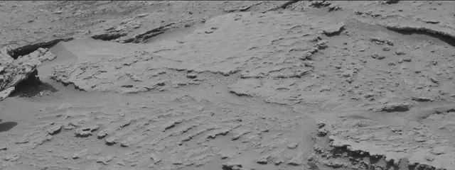 Sol 3674: Mast Camera (Mastcam)