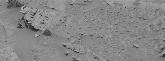Sol 3674: Mast Camera (Mastcam)