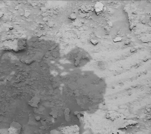 Sol 3674: Mast Camera (Mastcam)