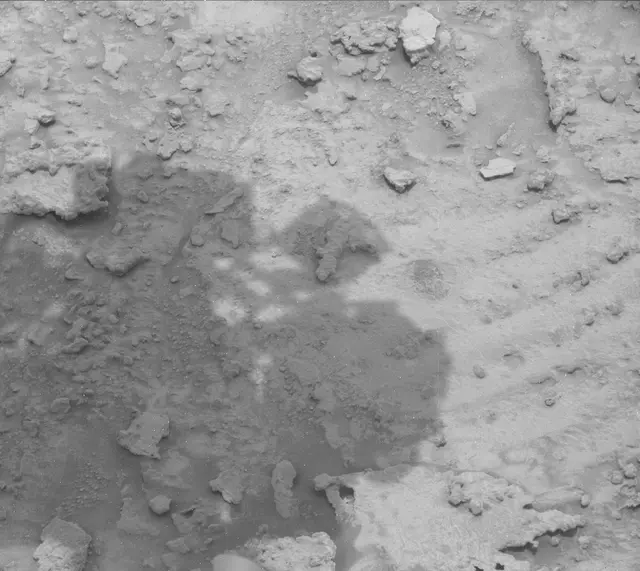 Sol 3674: Mast Camera (Mastcam)