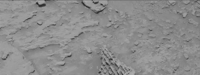 Sol 3674: Mast Camera (Mastcam)