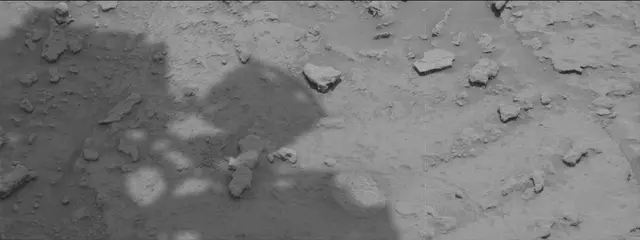 Sol 3674: Mast Camera (Mastcam)