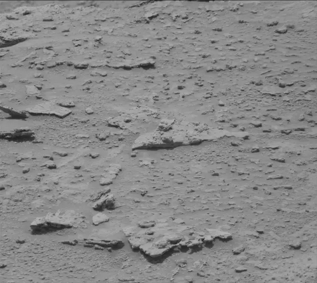 Sol 3674: Mast Camera (Mastcam)