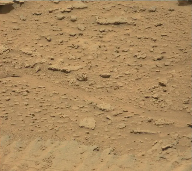 Sol 3674: Mast Camera (Mastcam)