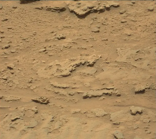 Sol 3674: Mast Camera (Mastcam)