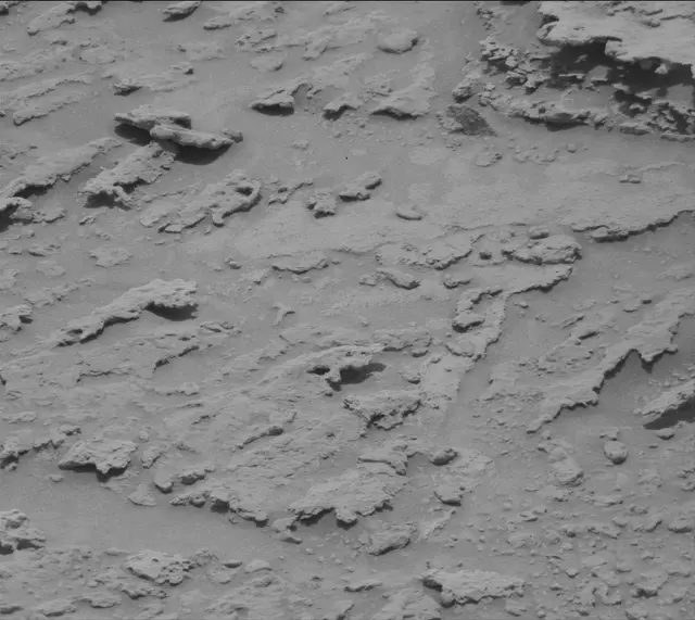 Sol 3674: Mast Camera (Mastcam)