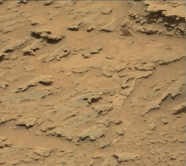 Sol 3674: Mast Camera (Mastcam)