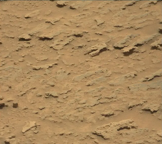 Sol 3674: Mast Camera (Mastcam)